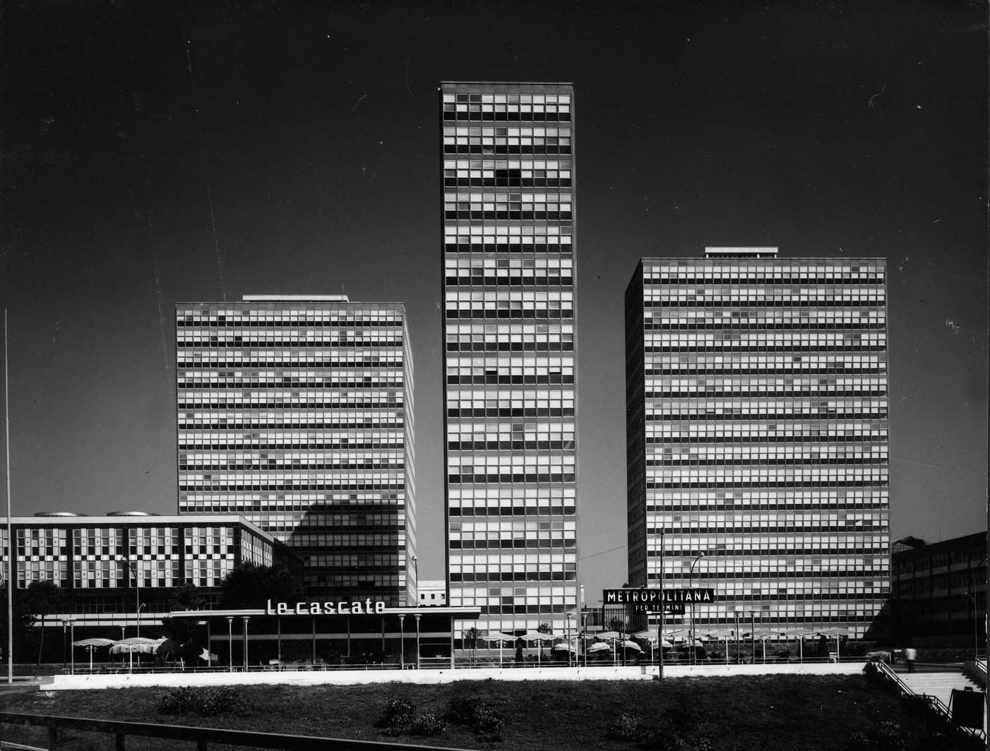 Roma, Nuova sede del Ministero delle Finanze all'Eur, Cesare Ligini, 1957-1959